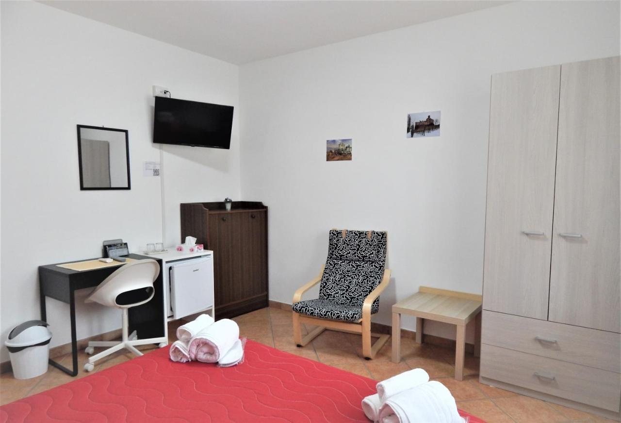 Bed and Breakfast Amo' Le Langhe Narzole Экстерьер фото